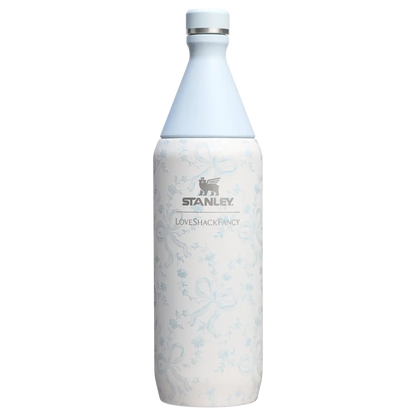 Stanley 1913 x LoveShackFancy Holiday All Day Slim Bottle | 34 OZ