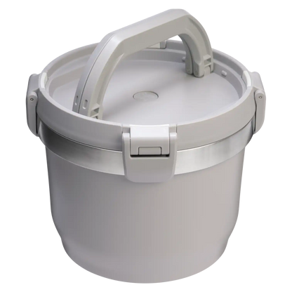 The Fresh-To-Table Stay Hot Crock | 3 QT
