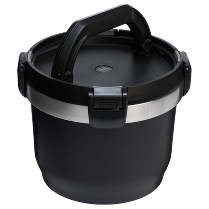 The Fresh-To-Table Stay Hot Crock | 3 QT