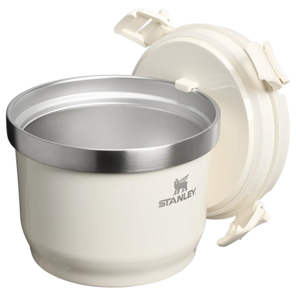 The Fresh-To-Table Stay Hot Crock | 3 QT